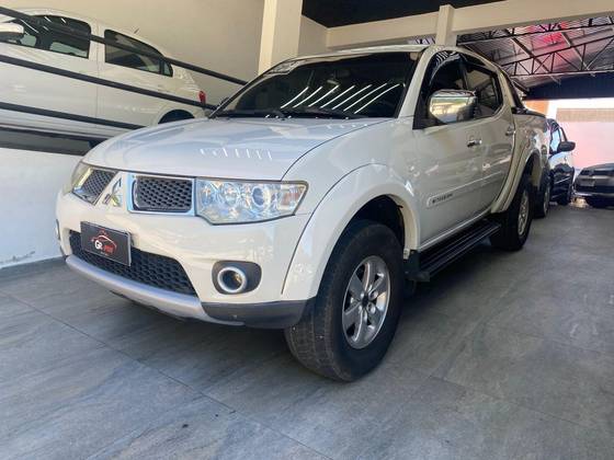 MITSUBISHI L200 TRITON 3.2 HPE 4X4 CD 16V TURBO INTERCOOLER DIESEL 4P MANUAL